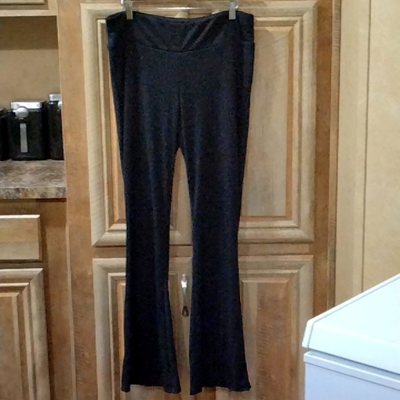 Pink Rose Pants - New With Tags Black Color Pants (Women's Size 0X or XL)